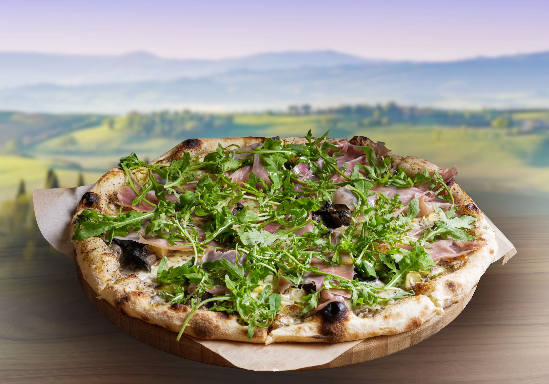 Bianca con Cotto, funghi e olio di Tartufo